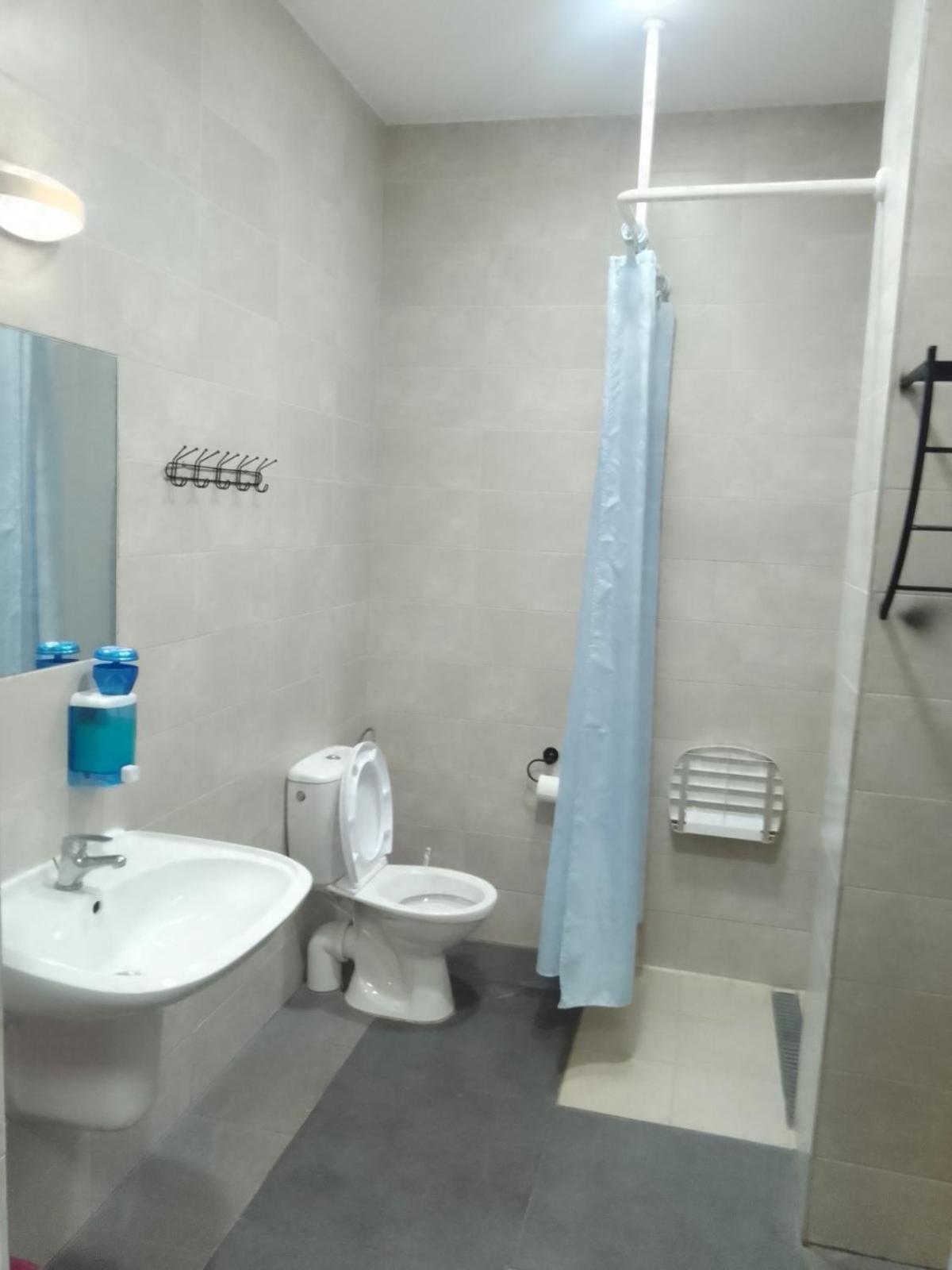 Hostel Siennicka วอร์ซอ ภายนอก รูปภาพ